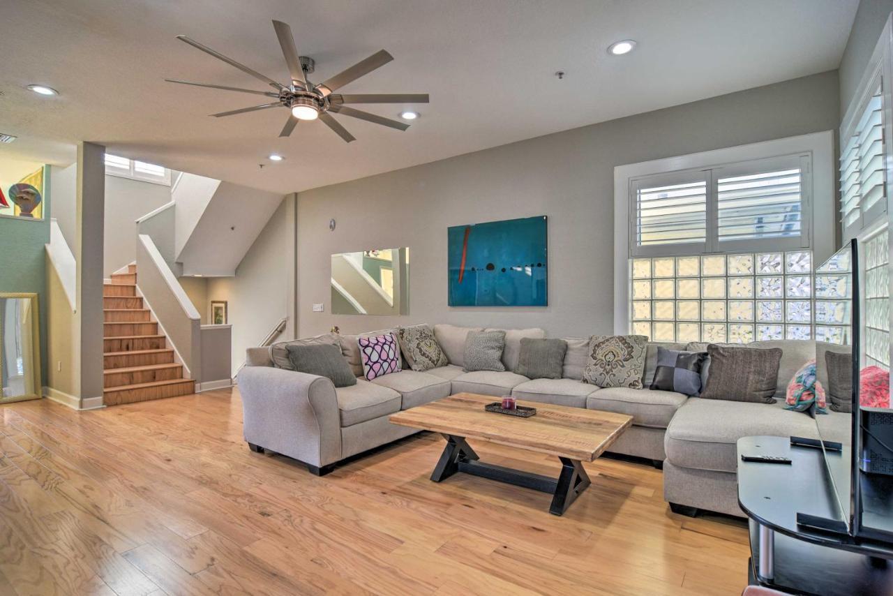 Coastal Sea Side Townhome - Walk To Beach! Clearwater Beach Exterior foto